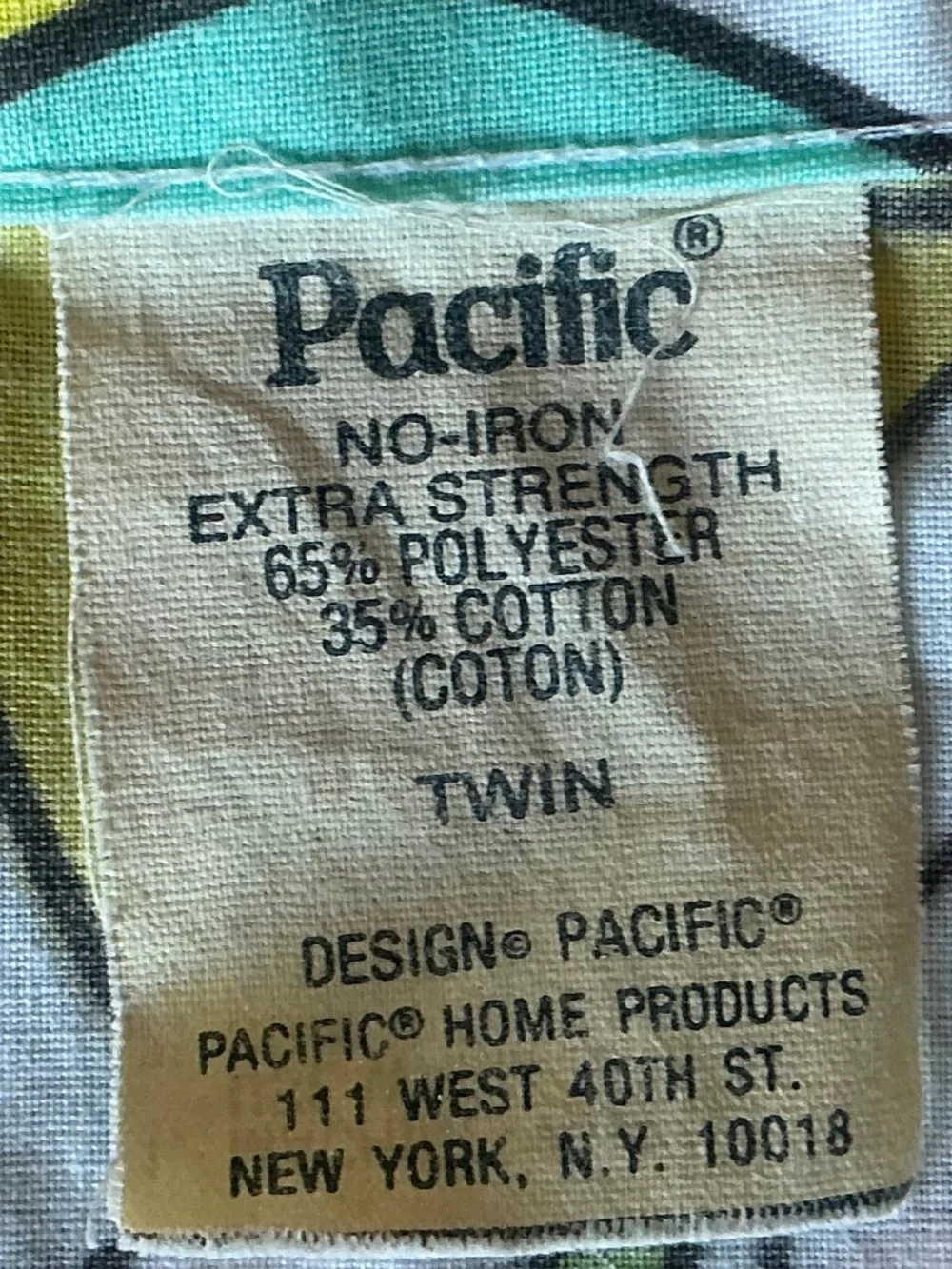 2 Vintage PACIFIC non iron Bon Voyage Vacation Print TWIN Flat Sheets